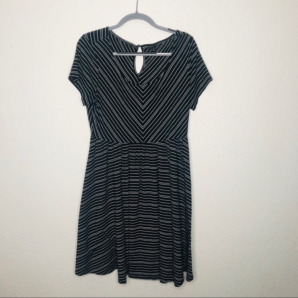 Black s& White Striped Midi Dress